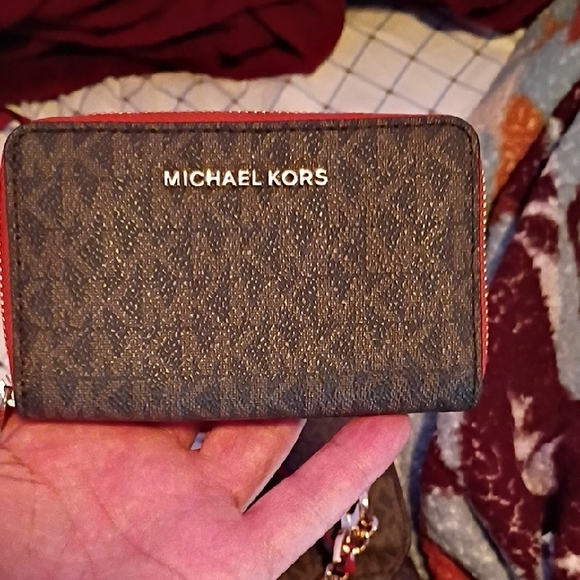 Michael Kors Brown MK Logo Shoulder Bag with Red Front Pocket and Wallet - Picture 6 of 12
